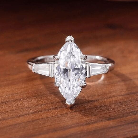 STERLING SILVER MARQUISE CUT DIAMOND WEDDING ENGAGEMENT RING - Picture 2 of 6